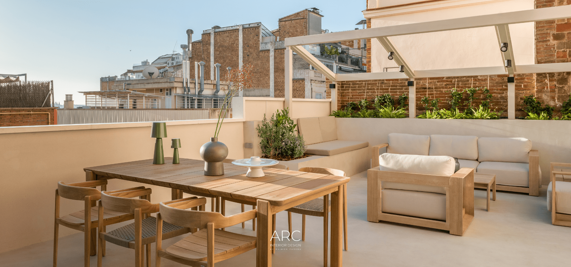 Terraza y balcón: cómo crear un espacio exterior todo el año